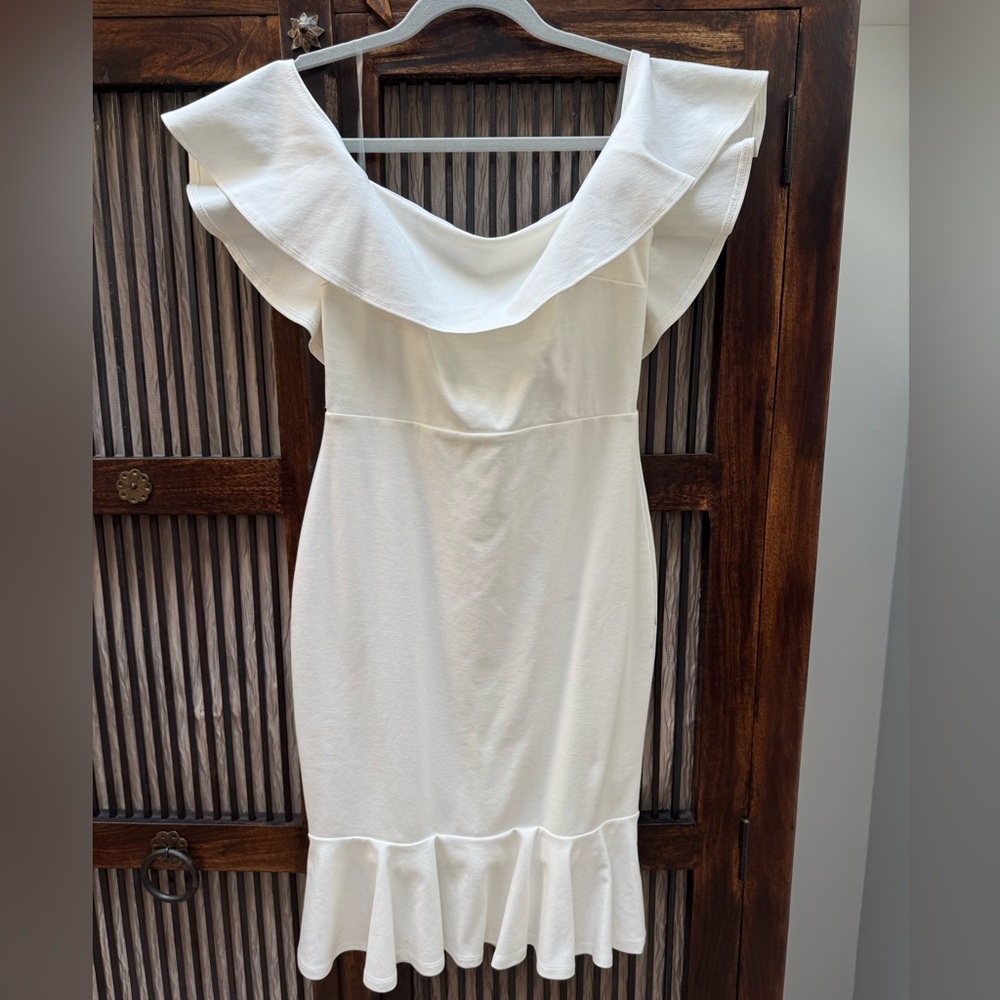 NWOT Just Me White Ruffled Off-Shoulder Midi Dress - Size S